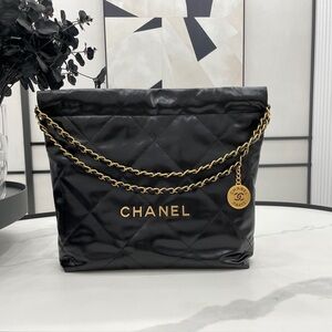 Chanel Quilted Black Shoulder Bag with Gold Chain